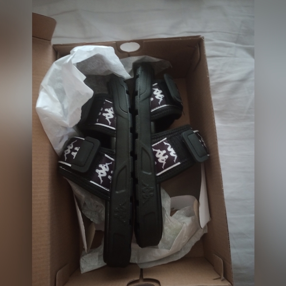 NWT kappa Banda 222 black slides men's 7 - Picture 2 of 4